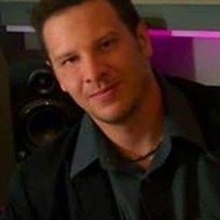 Sean Thorne