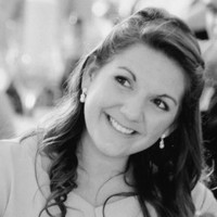 Joanna Lowe