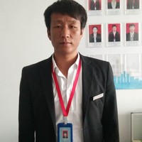 谢江平