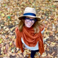 Robyn Byrne Msc, Msc, Cgc
