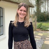 Nicole Van Dortmont
