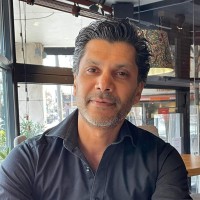 Simon Latif