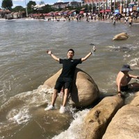 高世佳