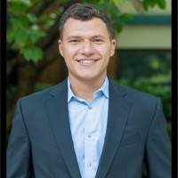 Zachary Weiss