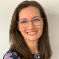Alexandra Schucker