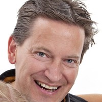 Simon Davies BFP FCA MAAT MCMI