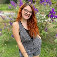 Erika Paula Tamura