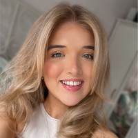 Skye T.