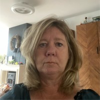 Jolanda Van Zee