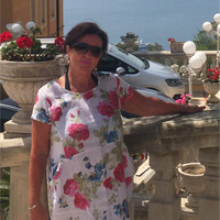 jo holmes