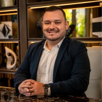 Taryk Lobato