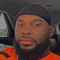 Desmond Mckenzie