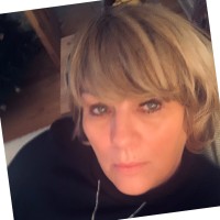 Shelley Thomas