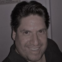 Roberto Guzmán-Barrón Mena