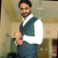 Mangesh Kapade