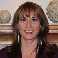 Lynn Vernon