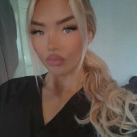Ellie White