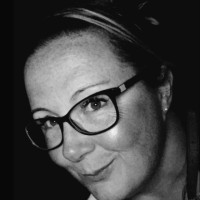 Deborah Tuck