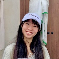 Adela Zhou