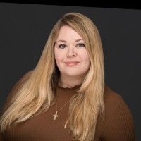 Kira Bocian, Mba
