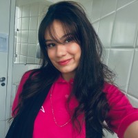 Isabela Lopes Amaral Costa