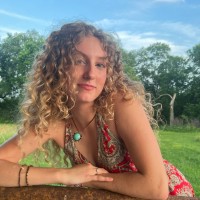 Katie Ault