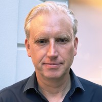 Tim Bond