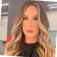 Fernanda Campos