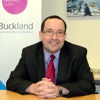 Lee Bradley