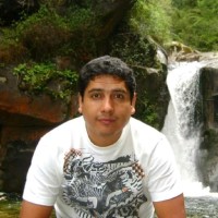 Roberto Flores Vásquez