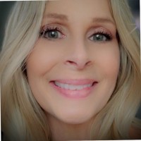 Christy Clinton