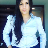 Anna Caroline Barreto