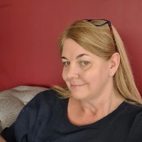 Louise Ewing