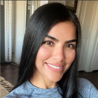Jacqueline Flores