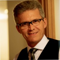 César Barros