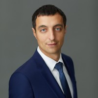 Алексей Устинов