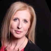 Dr Ruth Lubel