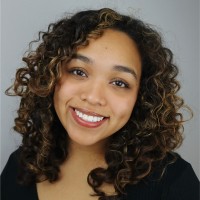 Alejandra R.