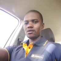 Mondli Mhlongo