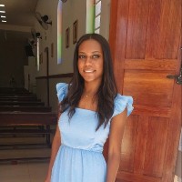 Karla Oliveira