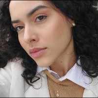 Beatriz Fregoneze