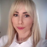 Mia Perrone
