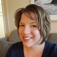 Kelly Foster