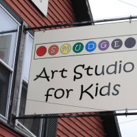Smudge Art Studio For Kids