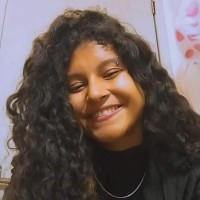 Mirela Fernandes Boeira