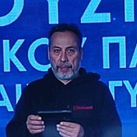 Βαγγέλης Παπαποστόλου