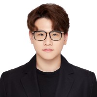Junchao Xia