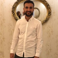 Emre Akbaş