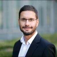 Dr. Gregor-Sönke Schneider