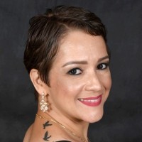 Ana Cláudia Fernandes